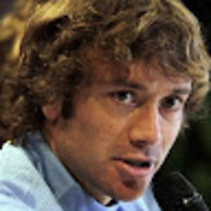 Meet your Posher, Dennis